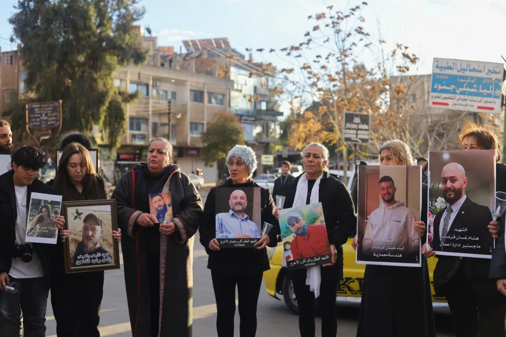 0b801819 1760 409c 8a60 569e6ec7b4e7