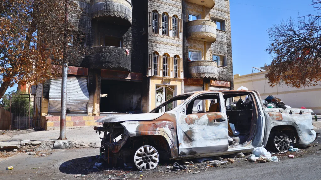 3b76d330 239a 4374 a067 dd5e5fa87994